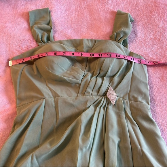 NWOT light green sleeveless formal dress with sheer coat rhinestone accent 8 - Picture 8 of 11